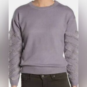 Michelle Nicole faux fur accented sweater in a light purple/taupe size small